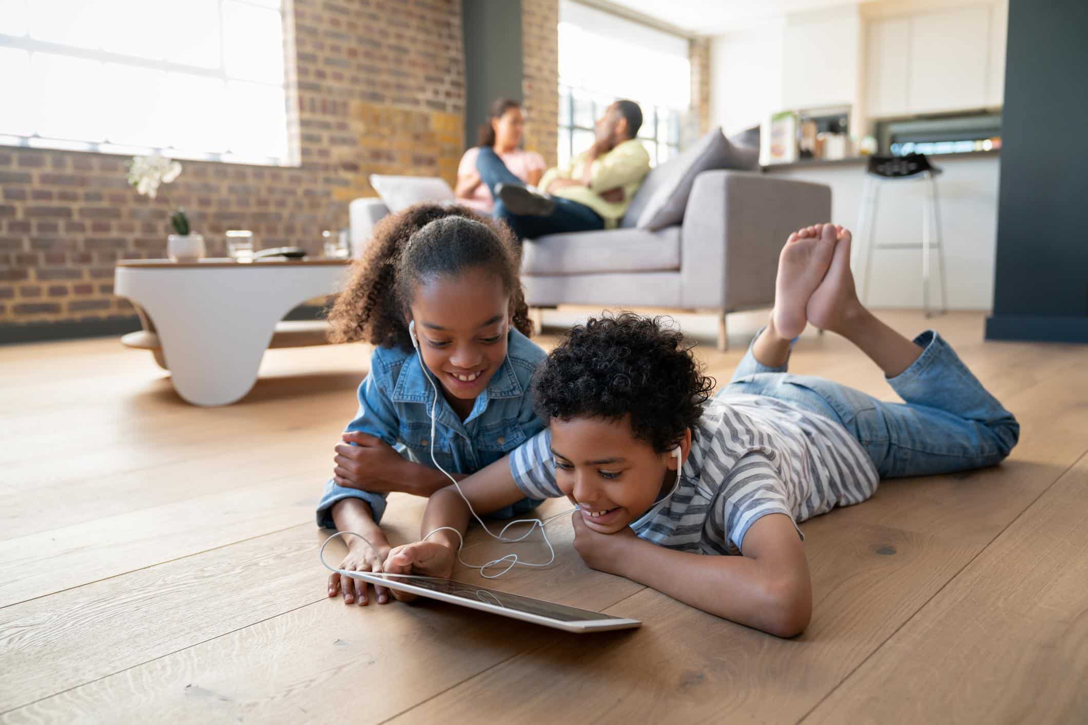 Read more about the article Boost Your Home Wi-Fi for Ultimate Summer Fun!