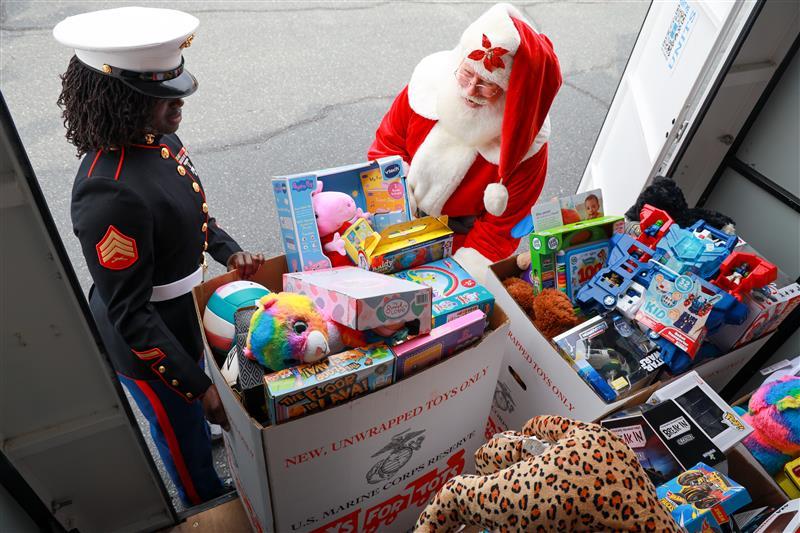 You are currently viewing Marine Toys for Tots Ensures Every Child Experiences the Magic of Christmas