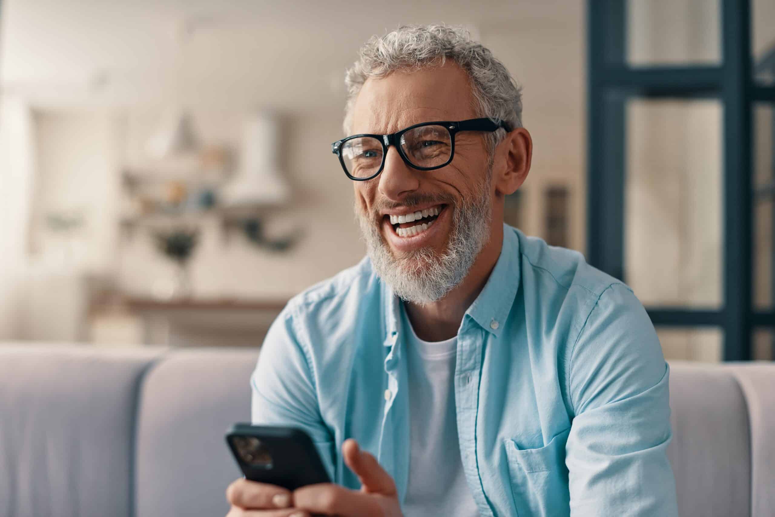 You are currently viewing How retirees can support their oral health and overall well-being